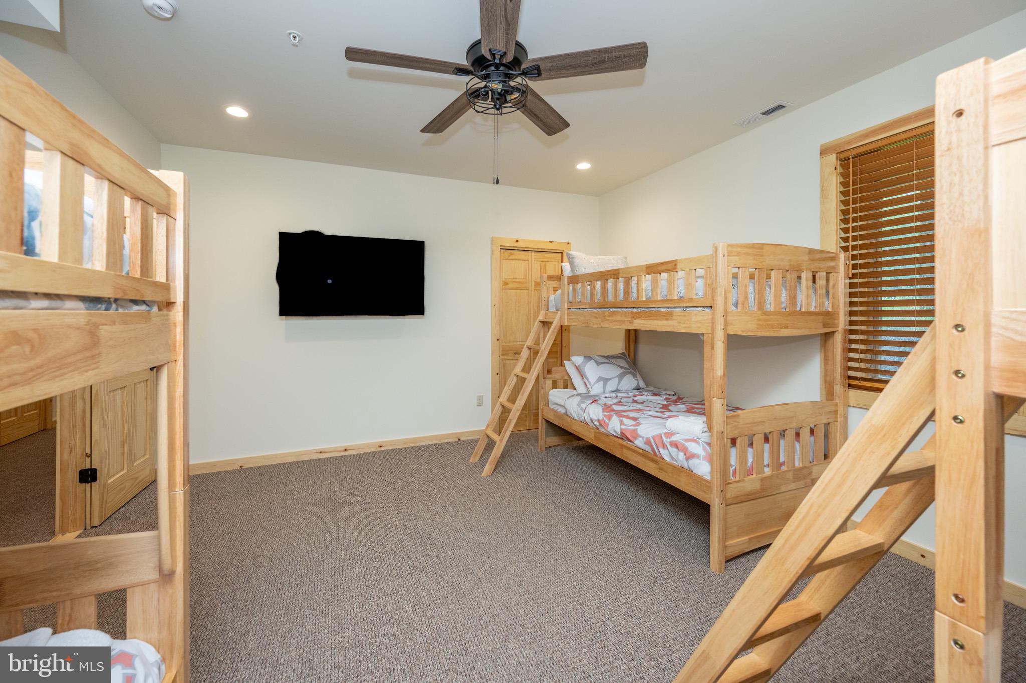 NORTH CAMP - Residential