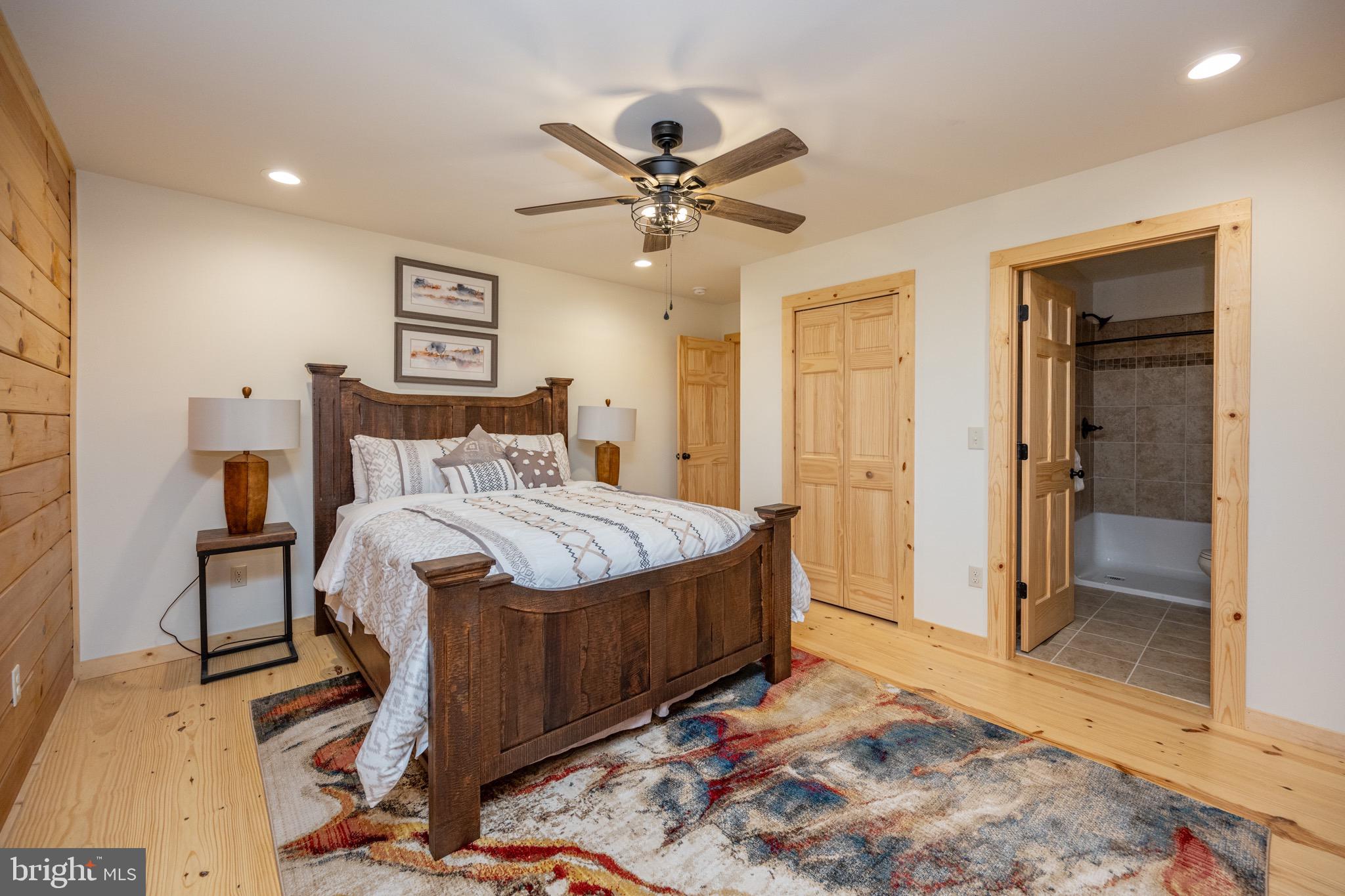 NORTH CAMP - Residential