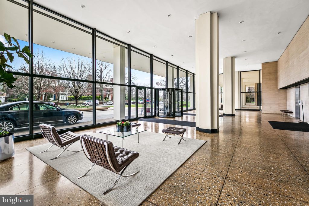 Photo of 4000 N Charles Street #1414, BALTIMORE, MD 21218 (MLS # MDBA2186814)