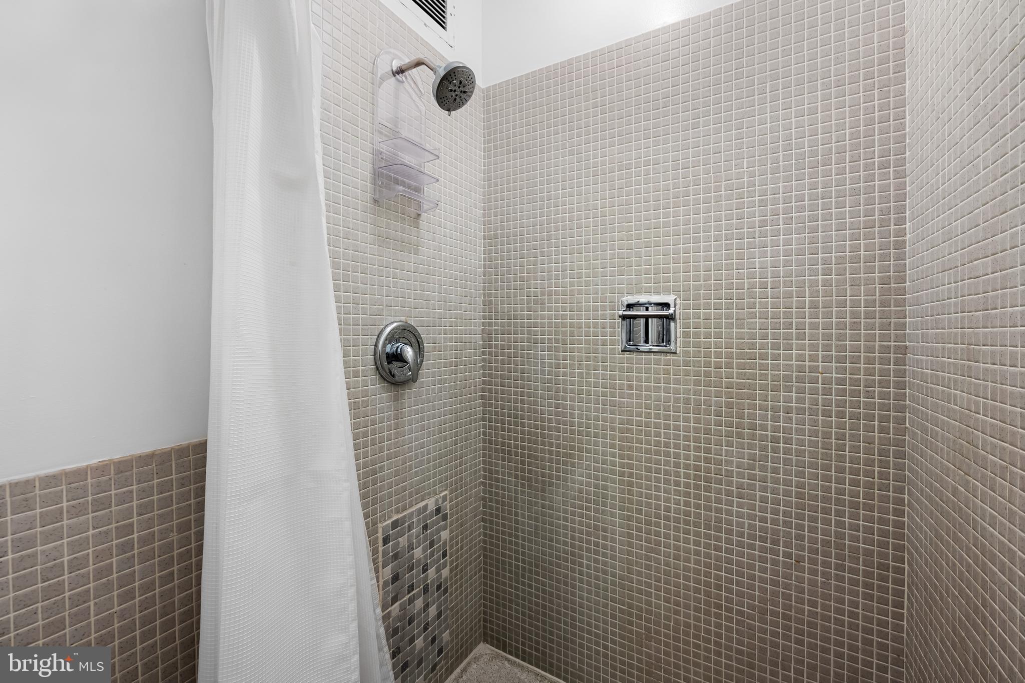 GUILFORD - Residential