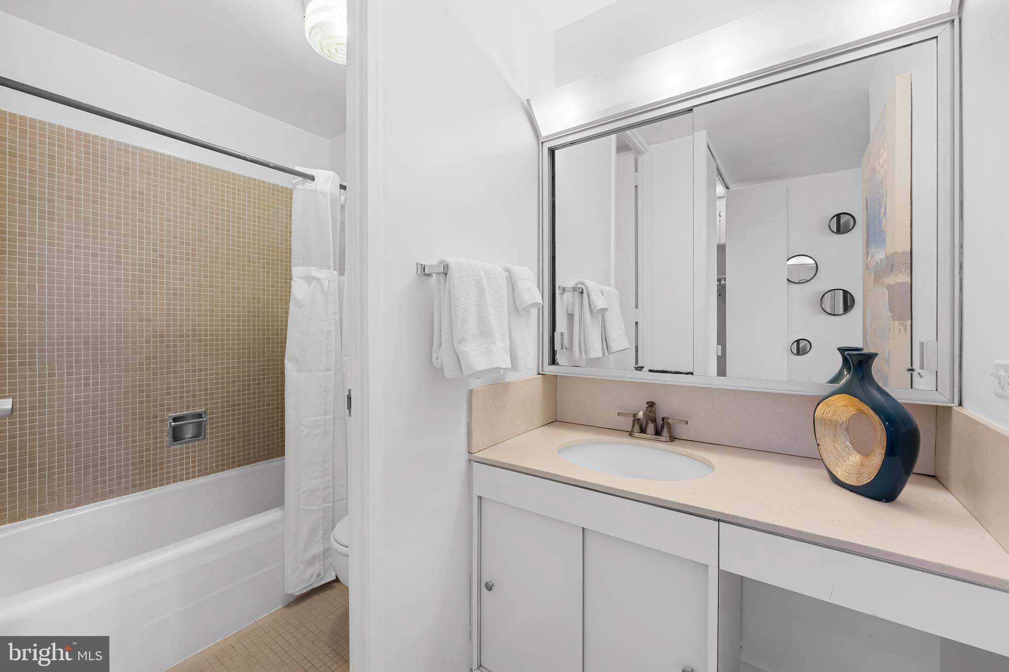 GUILFORD - Residential