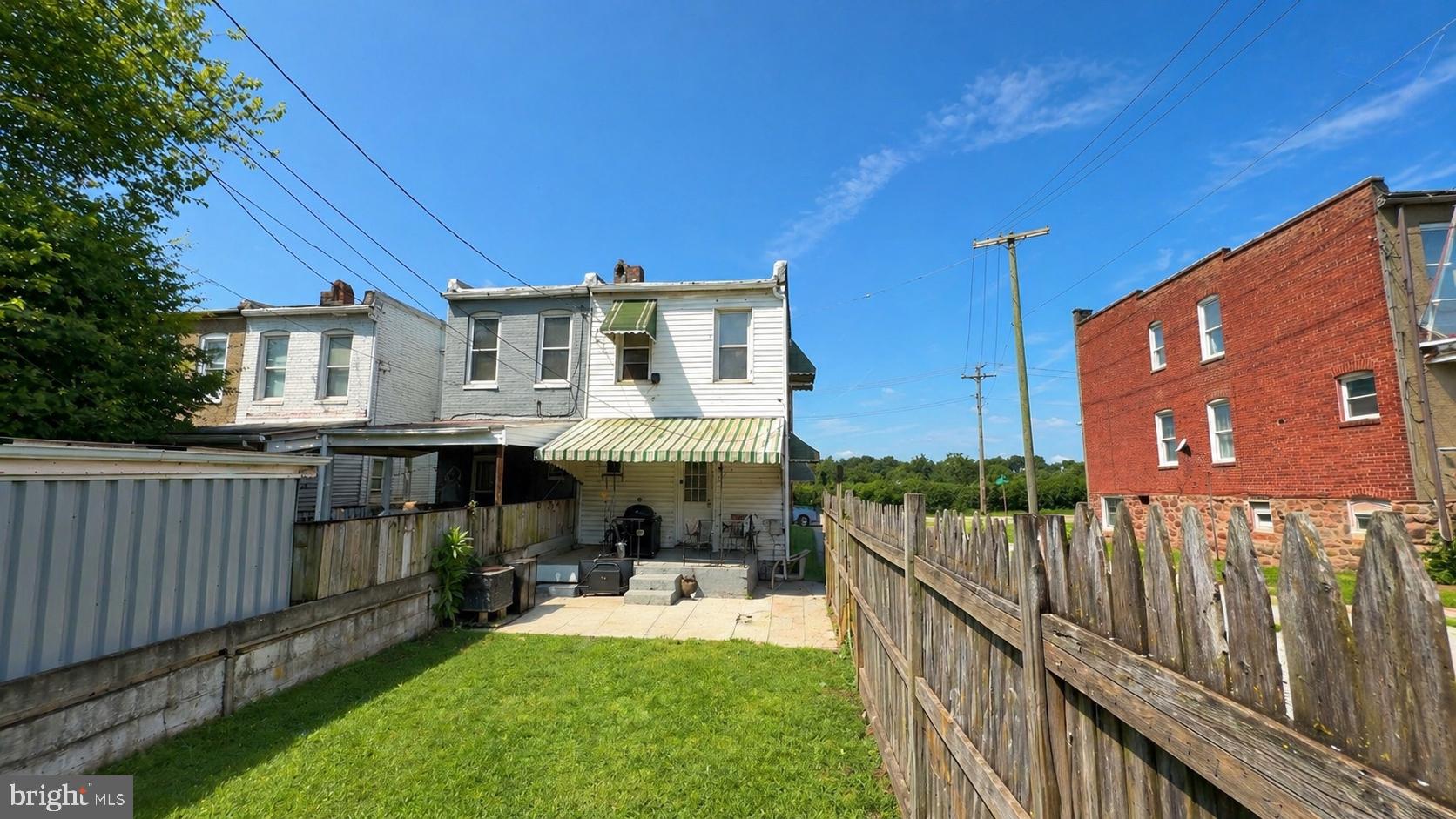 MILL HILL - Residential
