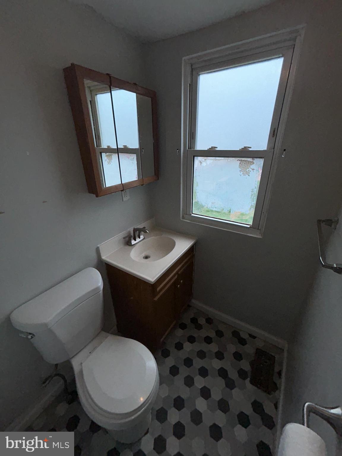 RESIDENTIAL - Residential Lease