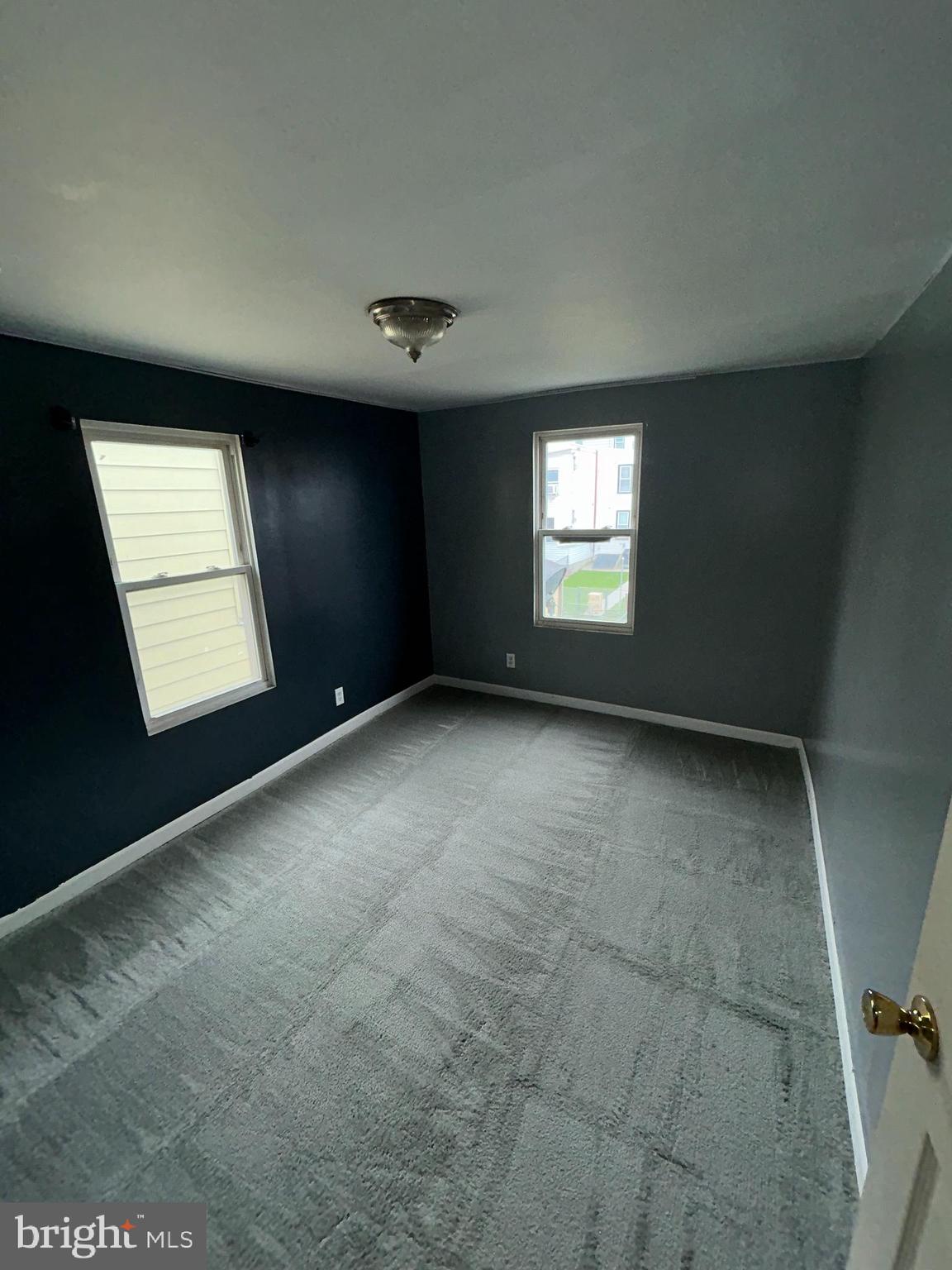 RESIDENTIAL - Residential Lease