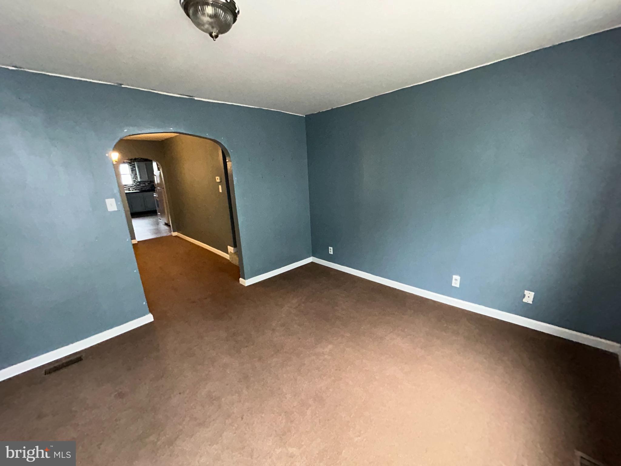 RESIDENTIAL - Residential Lease