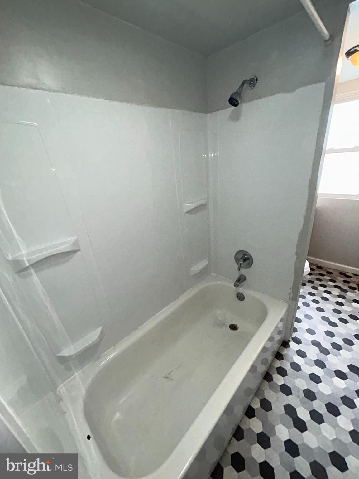 RESIDENTIAL - Residential Lease