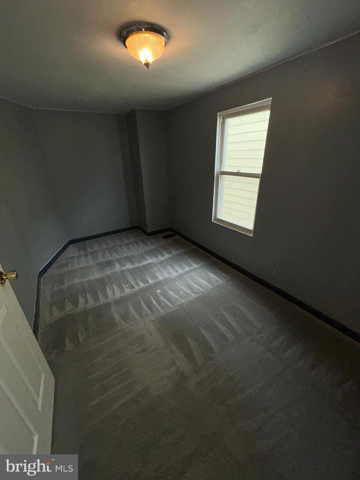 RESIDENTIAL - Residential Lease