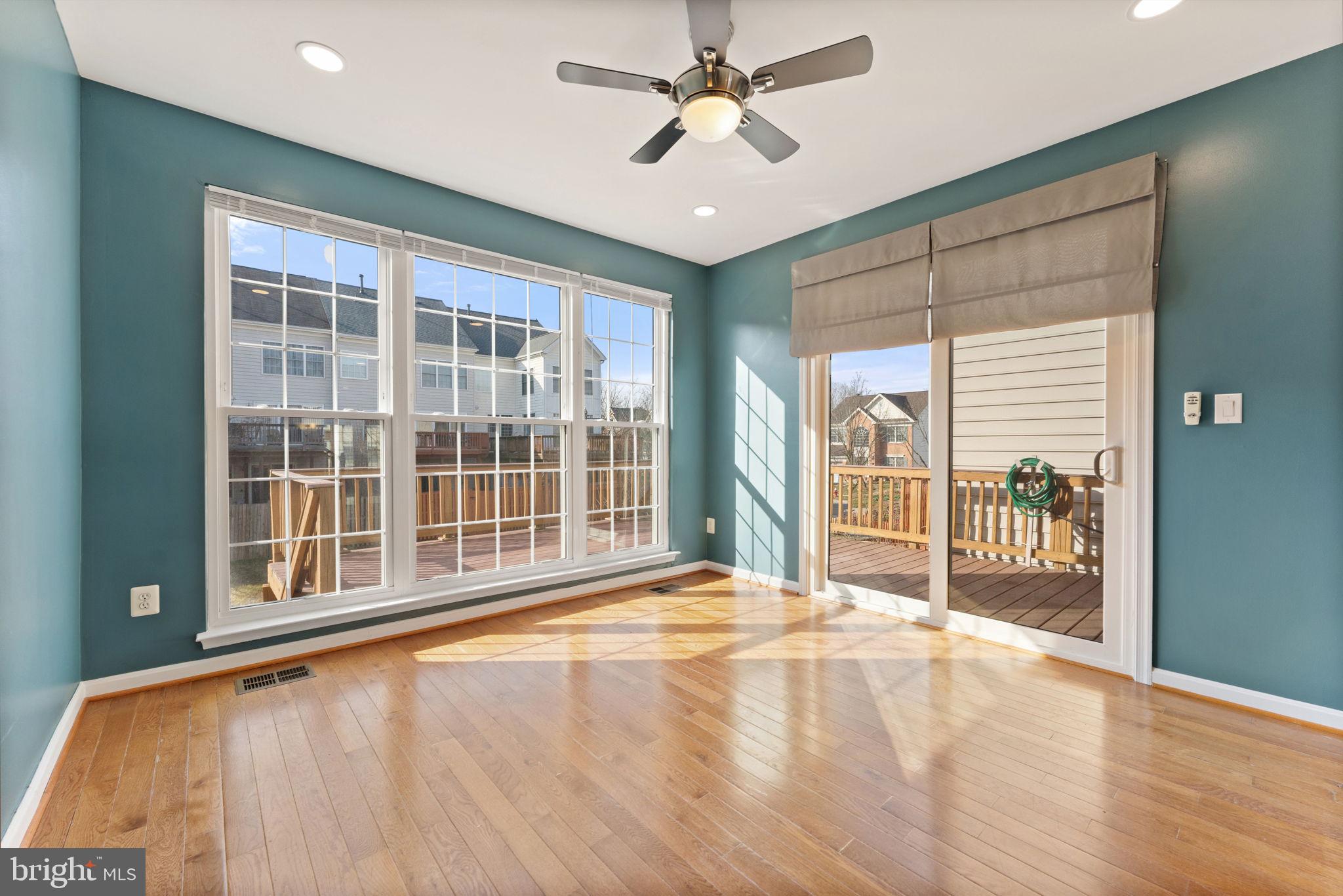 SOUTH RIDING - Residential Lease