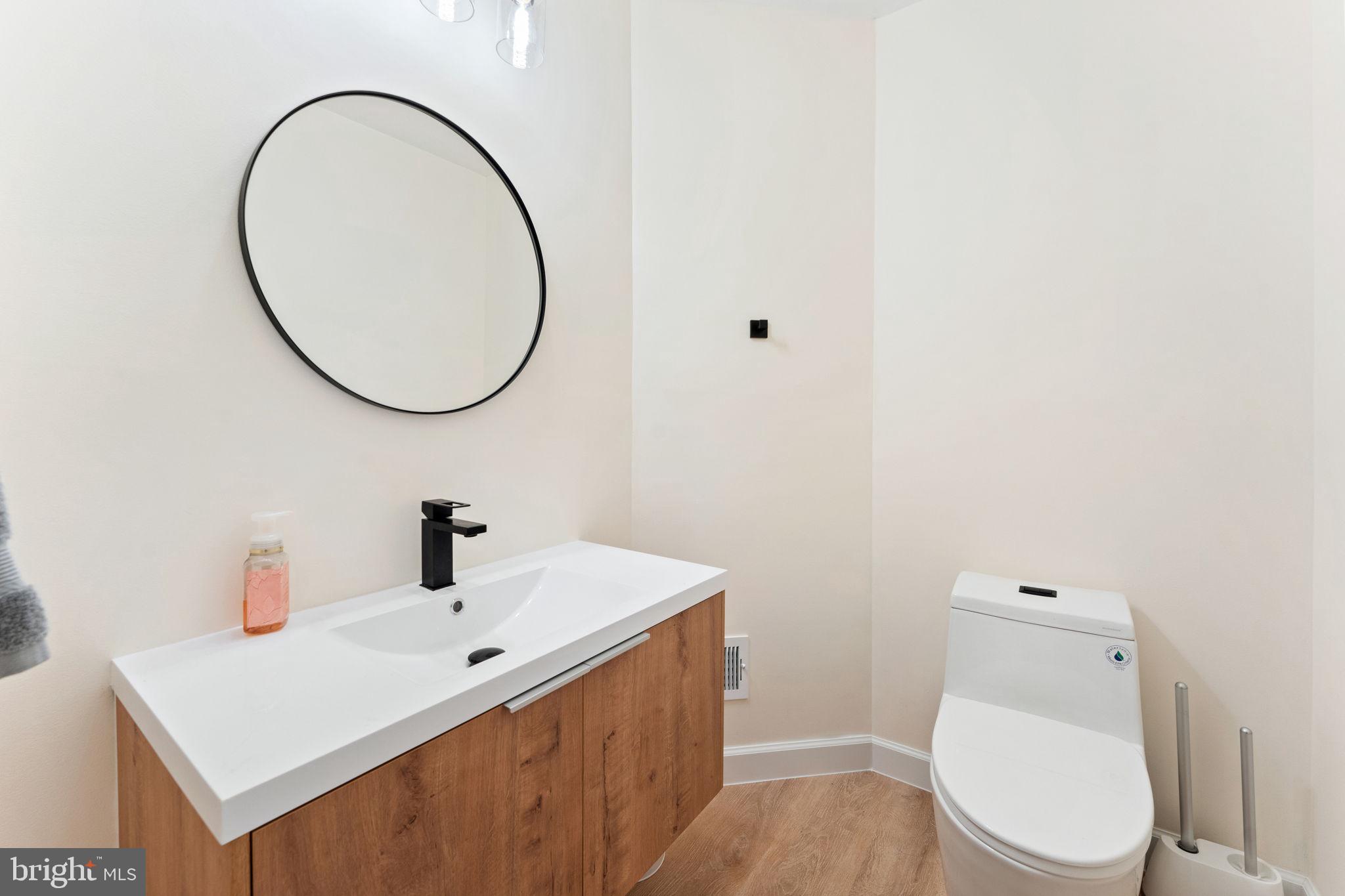 SOUTH RIDING - Residential Lease