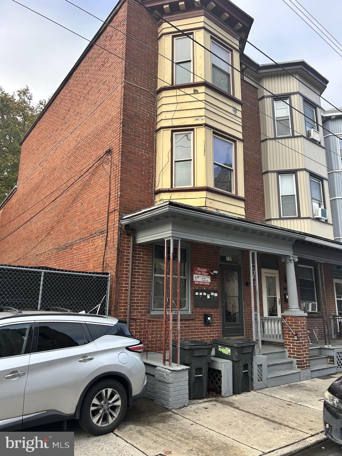 720 LEHMAN STREET