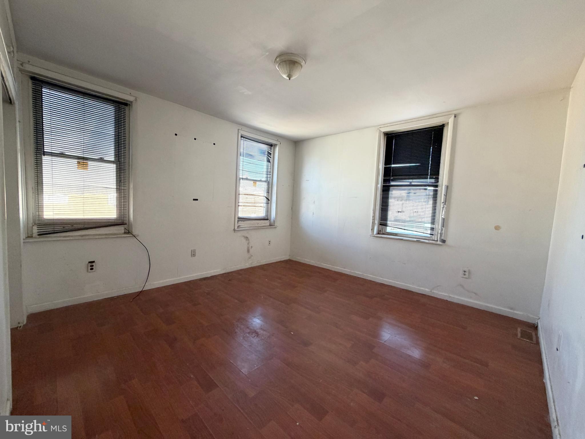 GRAYS FERRY - Residential