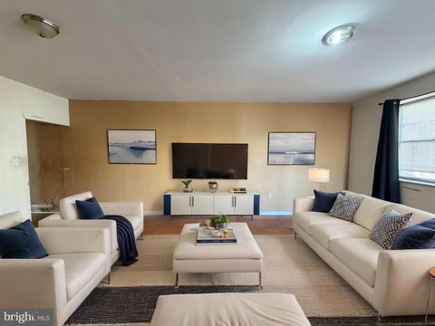 1501 S DOVER STREET PHILADELPHIA PA 19146