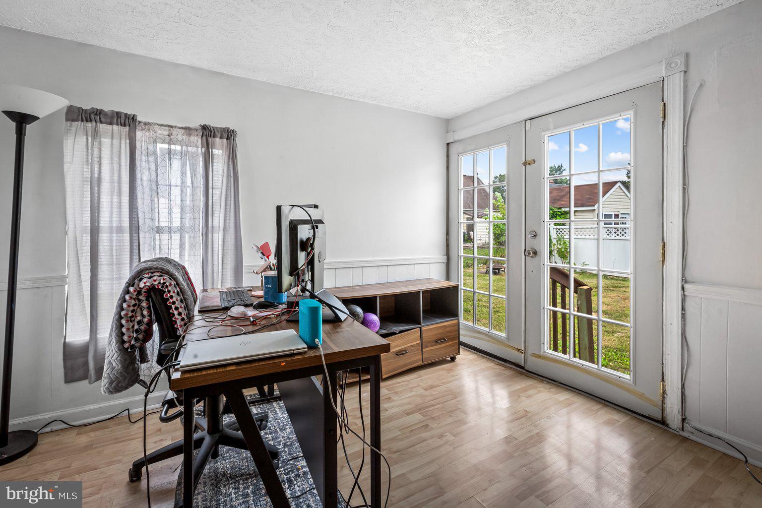 MARLYN MANOR - Residential