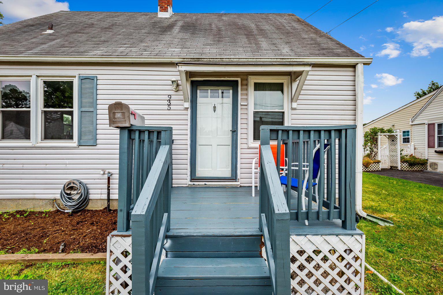 MARLYN MANOR - Residential