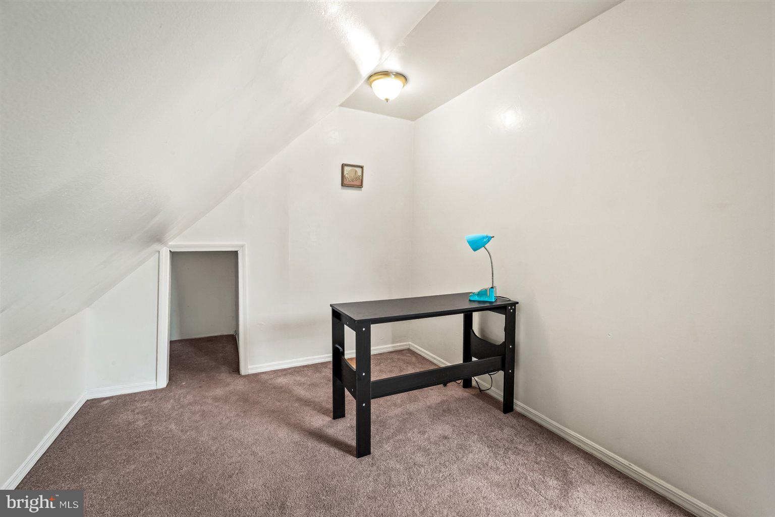 MARLYN MANOR - Residential