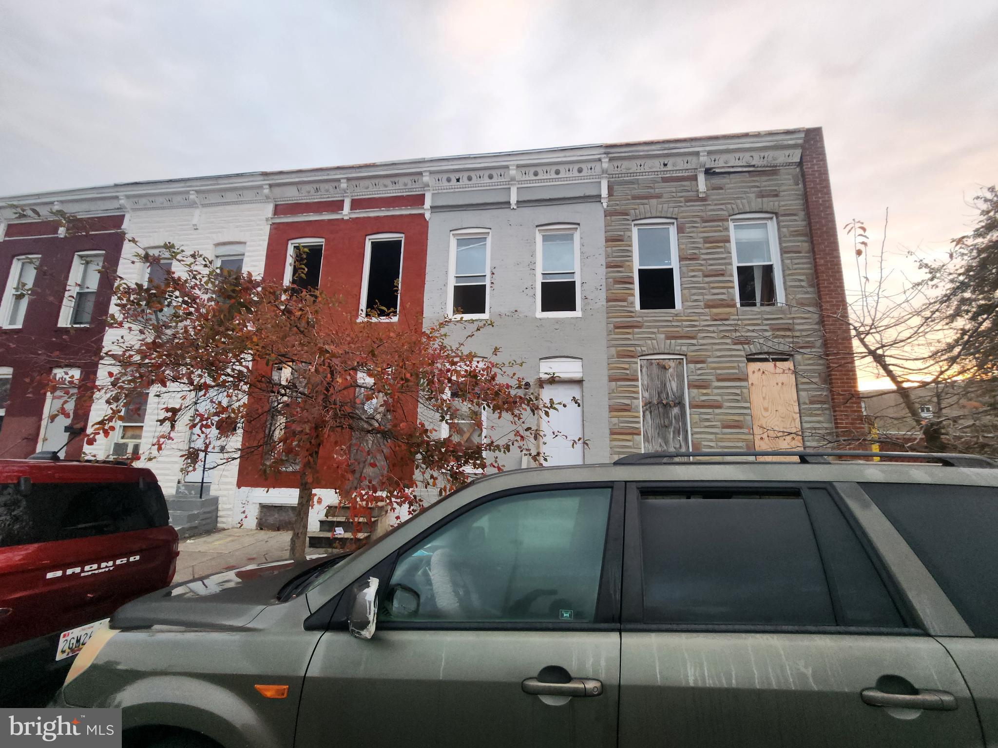 409 S PULASKI STREET