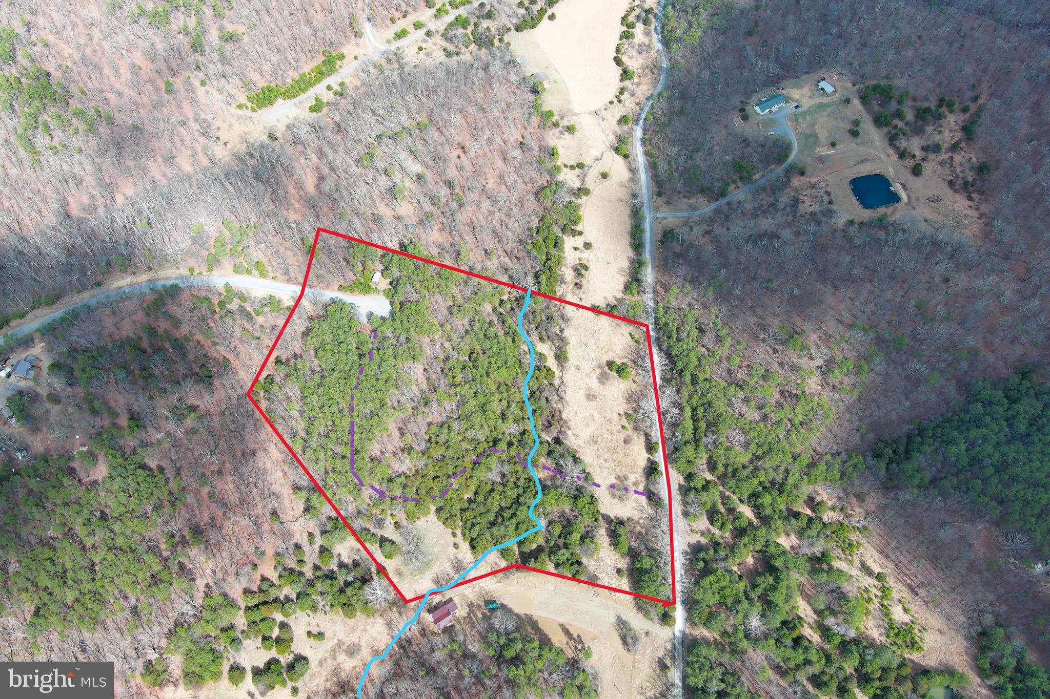 HAMILTON ESTATES - Land