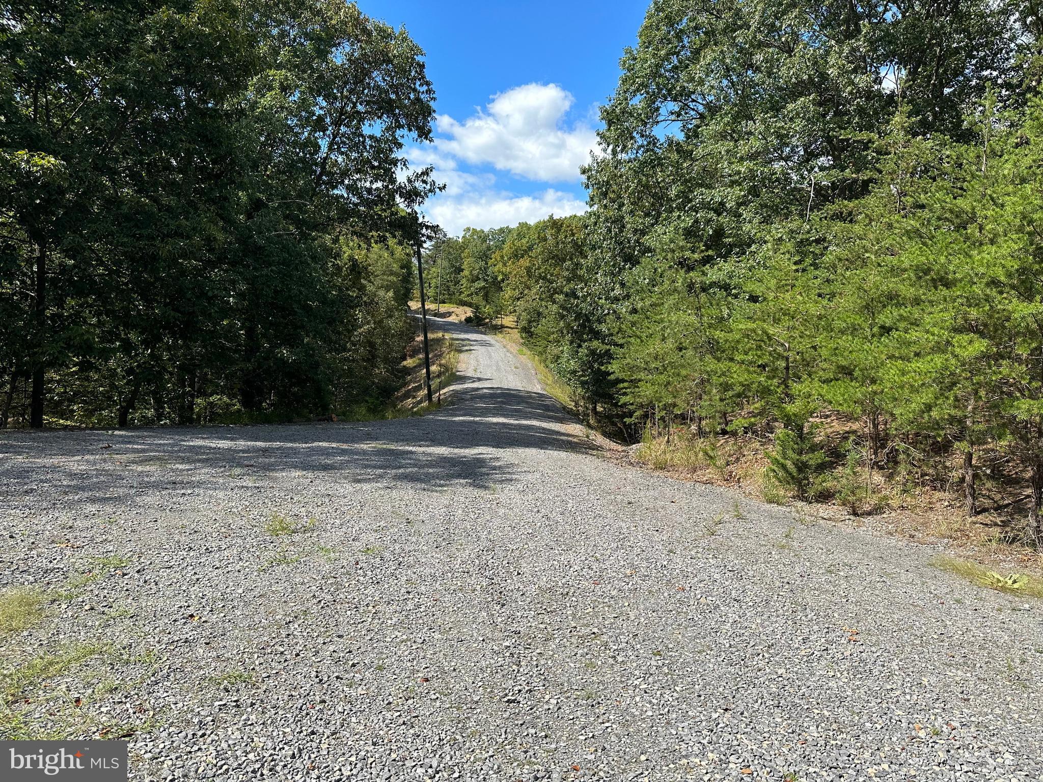 HAMILTON ESTATES - Land