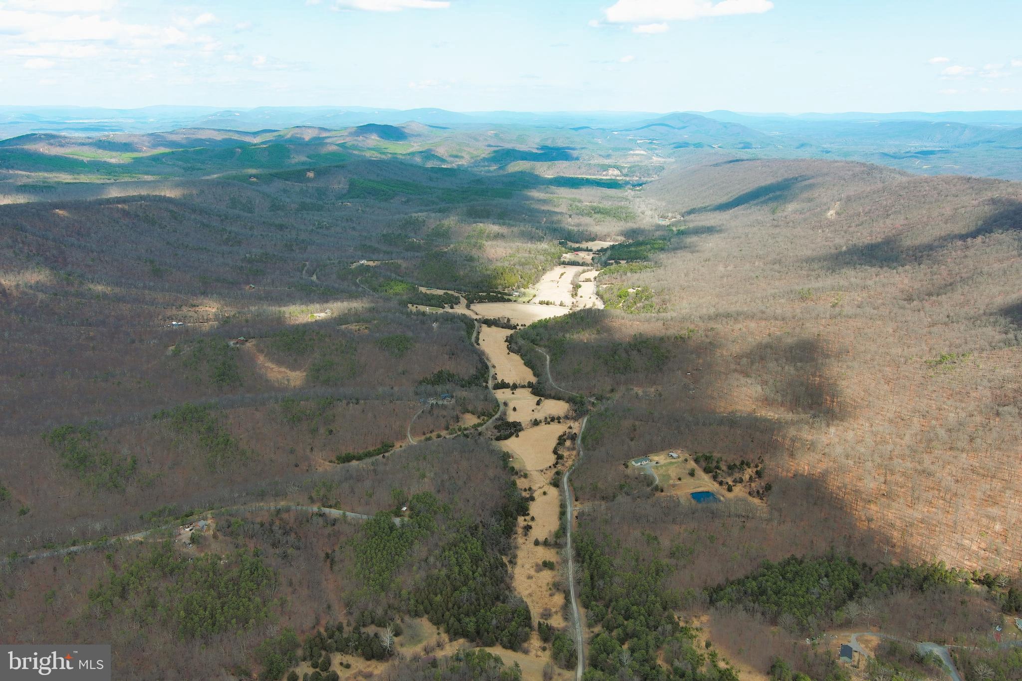 HAMILTON ESTATES - Land