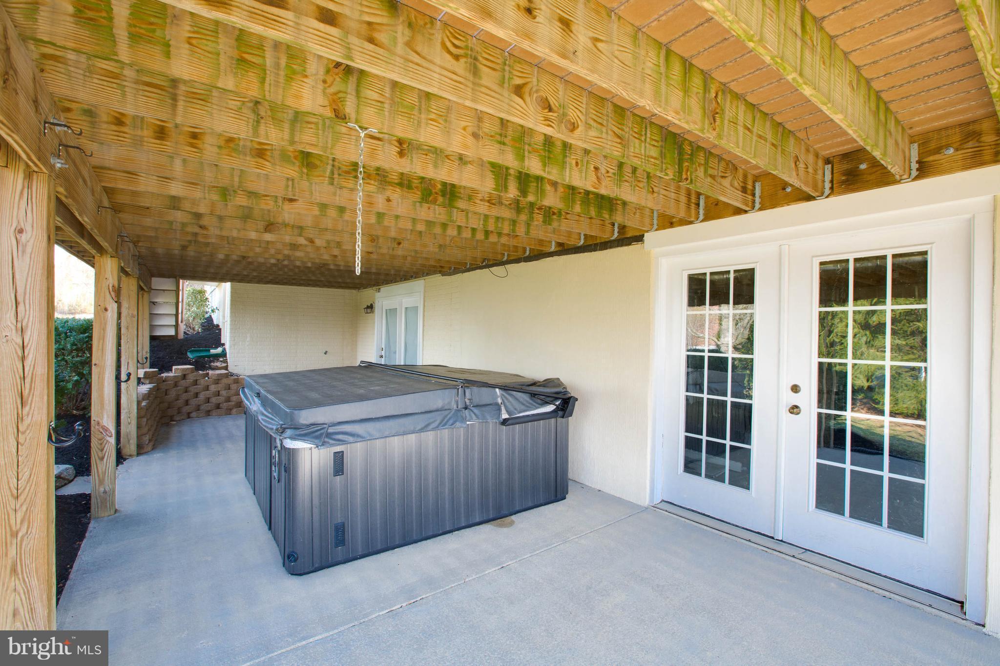 AVONDALE RUN - Residential