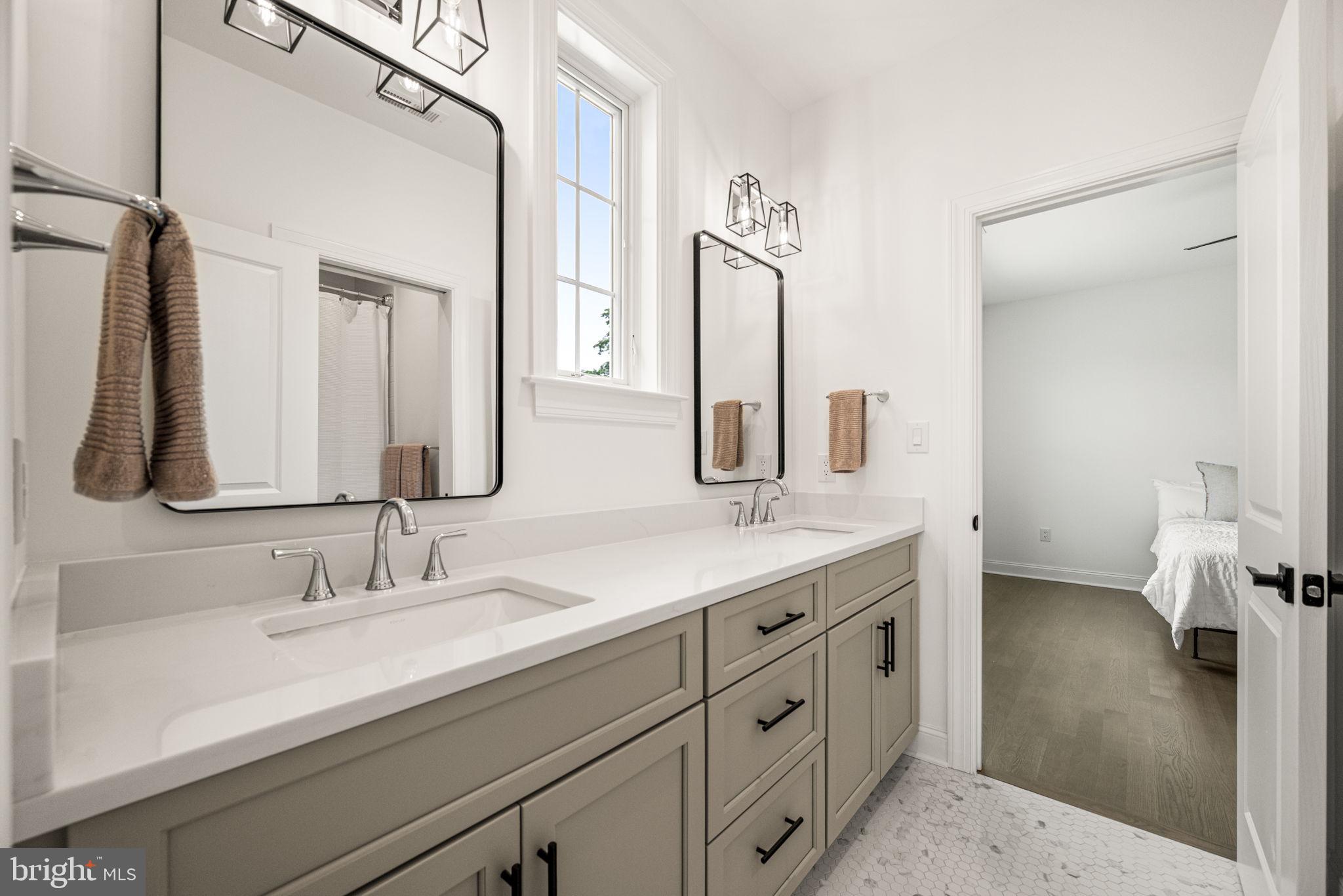 SUSSEX - Residential