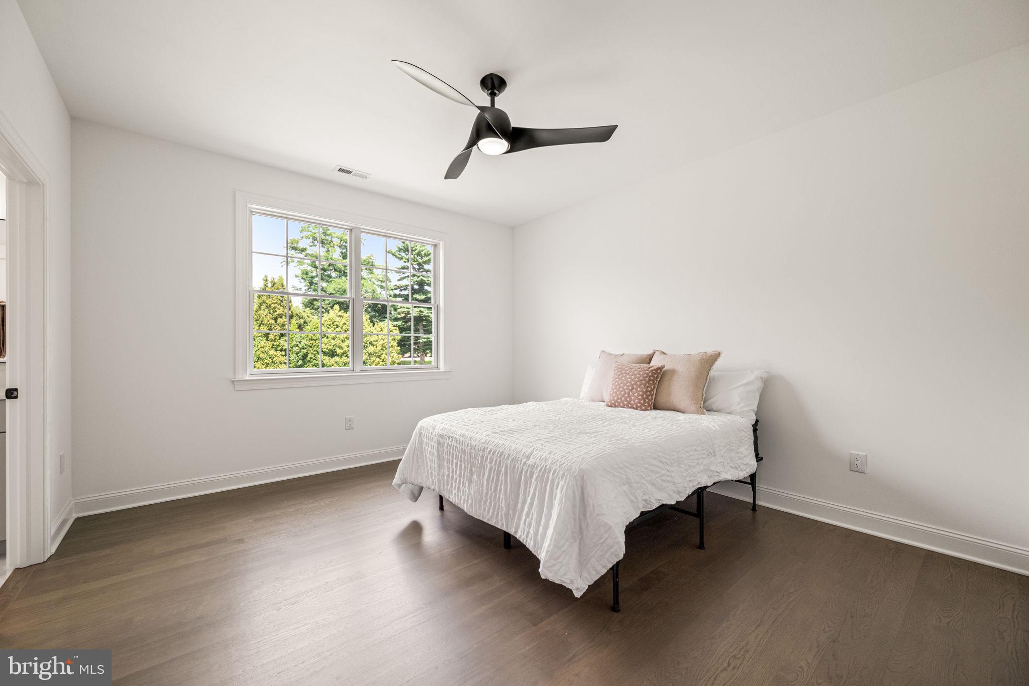 SUSSEX - Residential