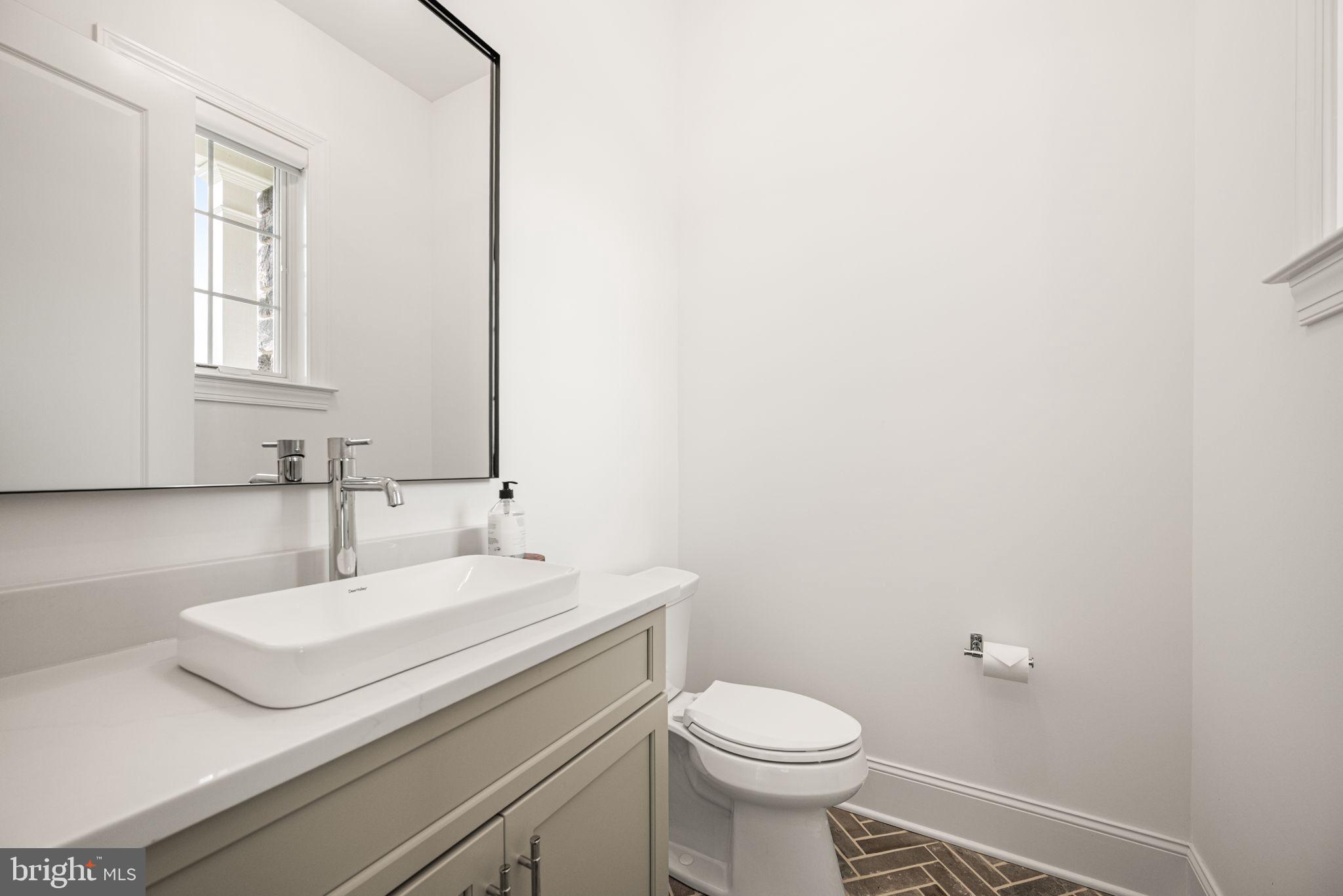 SUSSEX - Residential