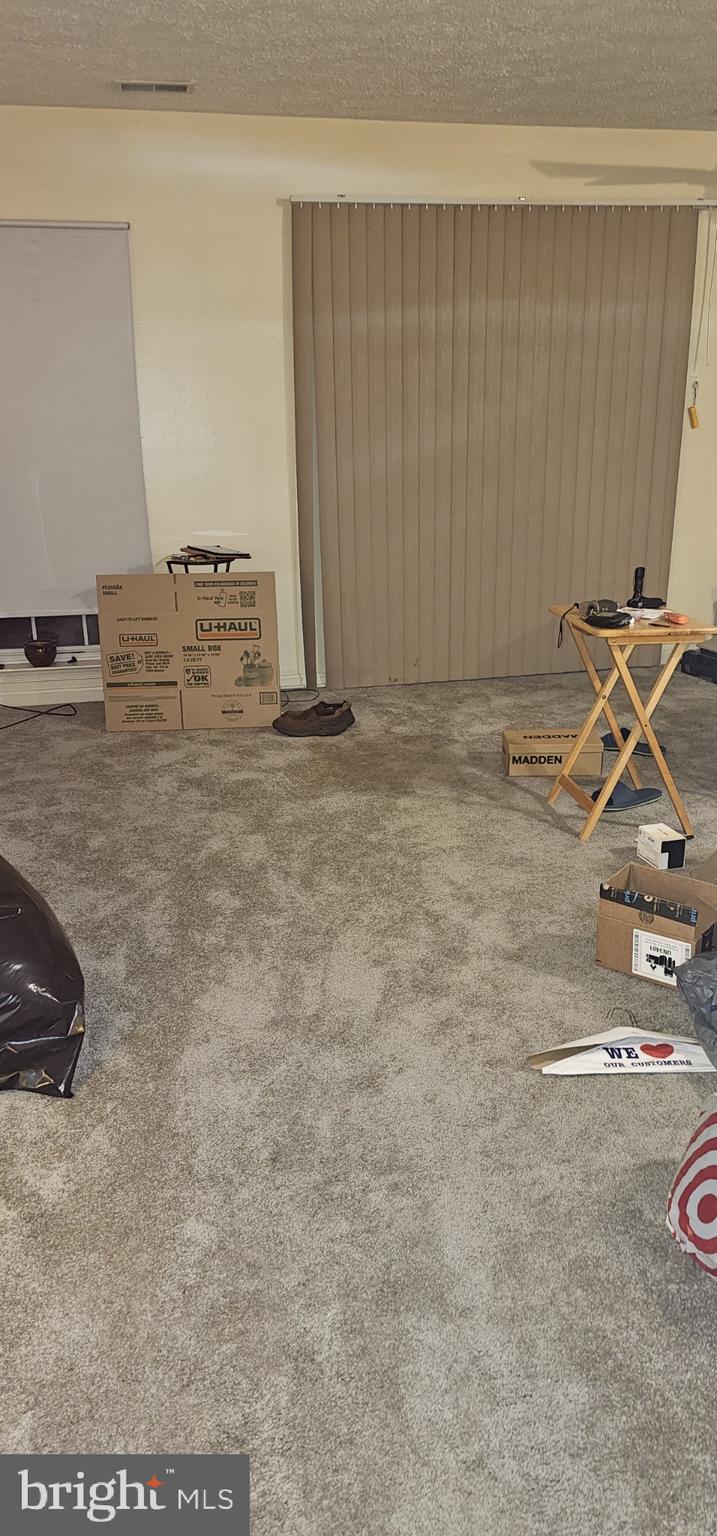 SOUTHGATE CENTER - Residential