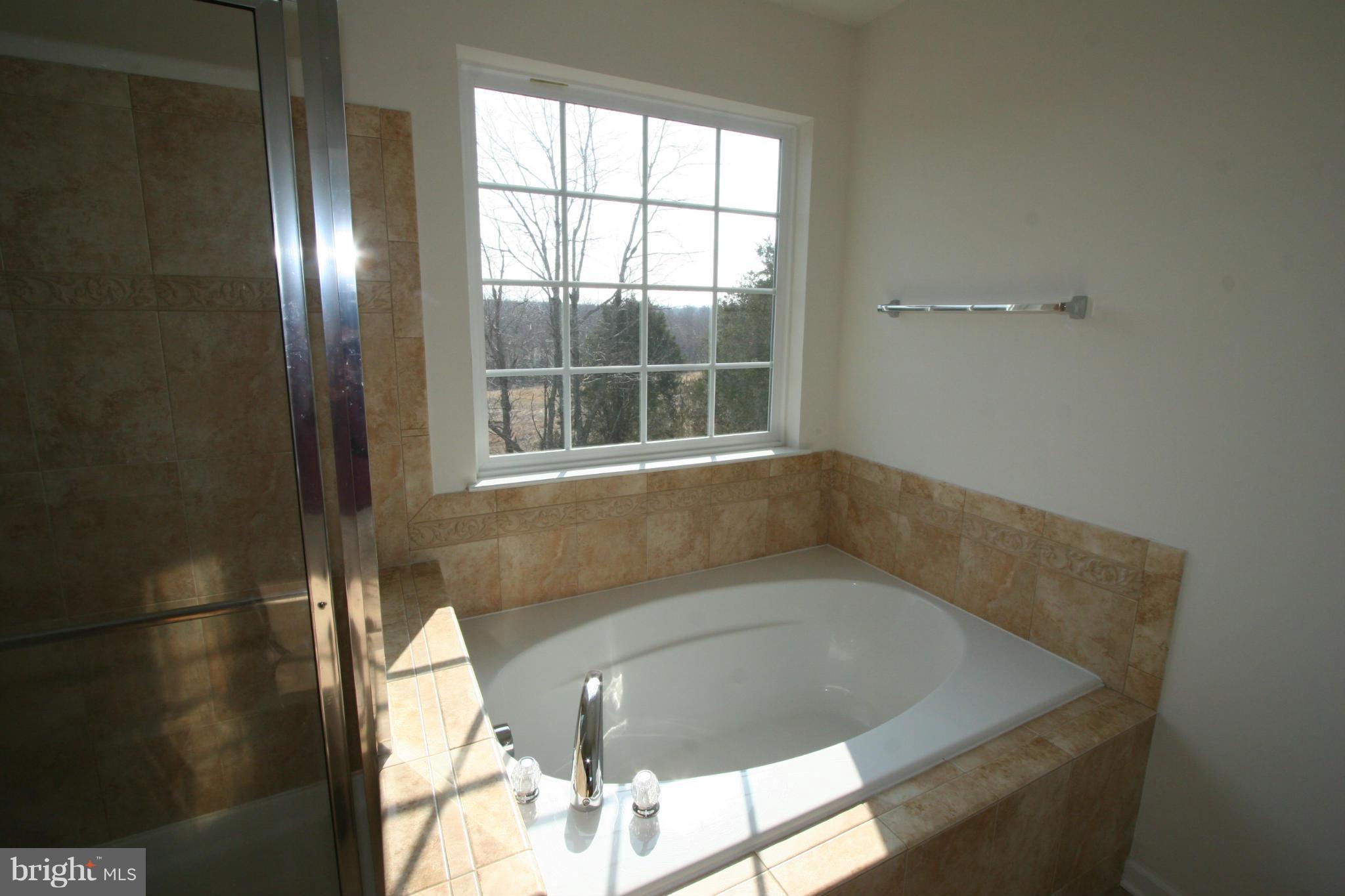 SOMERSET - Residential