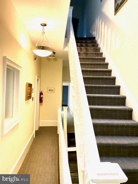 DUPONT CIRCLE - Commercial Sale