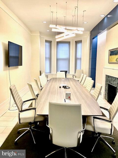 DUPONT CIRCLE - Commercial Sale