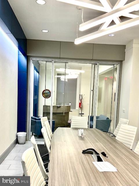 DUPONT CIRCLE - Commercial Sale