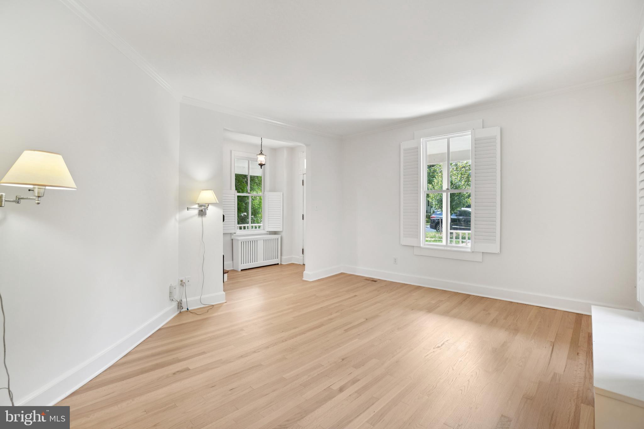 CHEVY CHASE - Residential