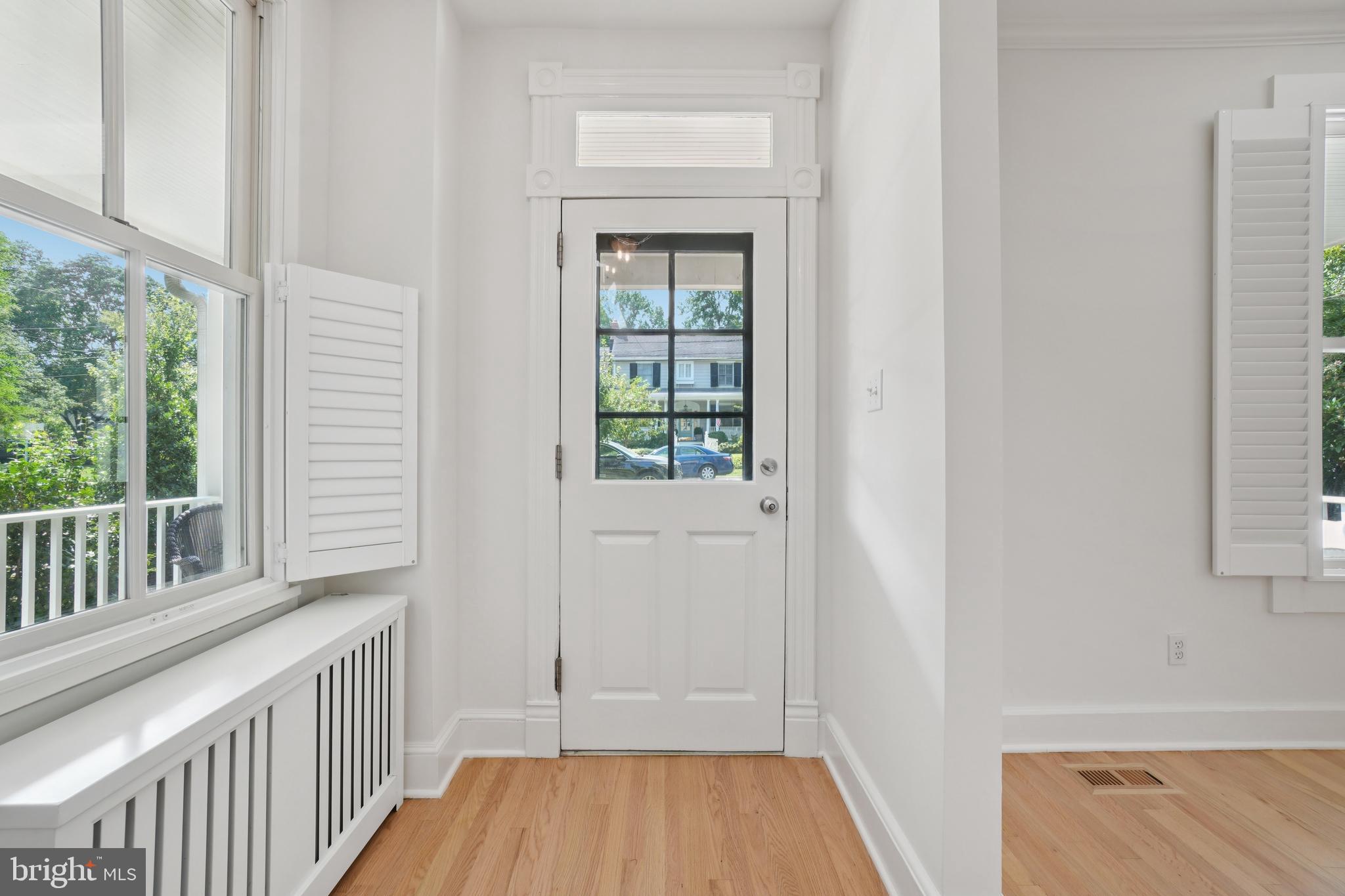 CHEVY CHASE - Residential