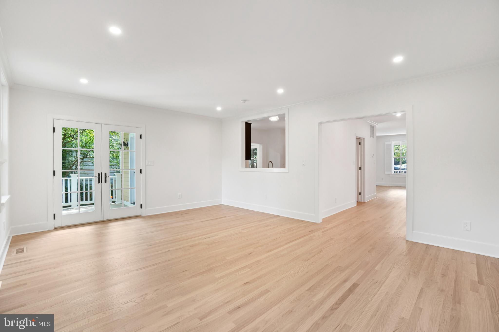 CHEVY CHASE - Residential