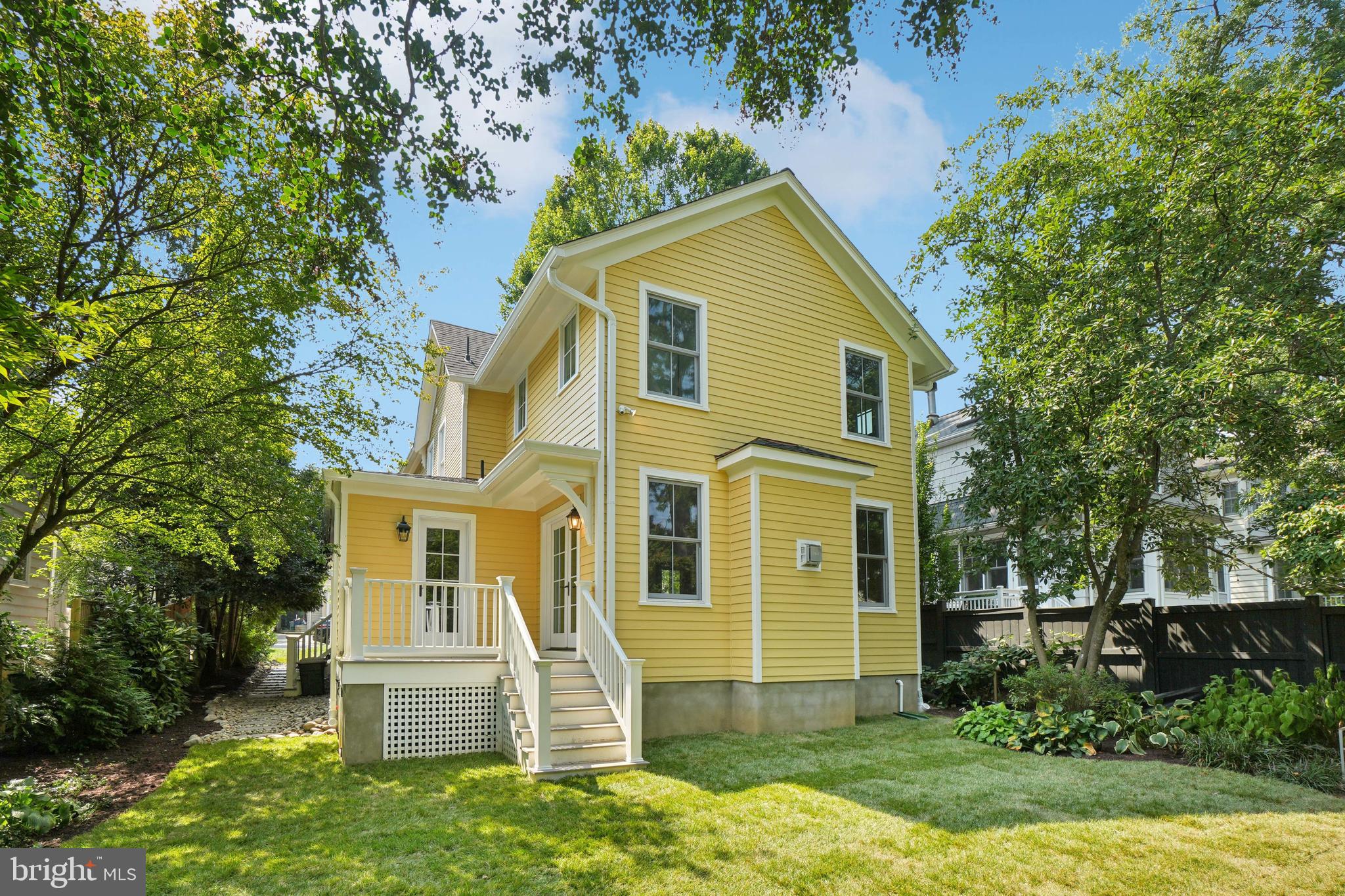 CHEVY CHASE - Residential