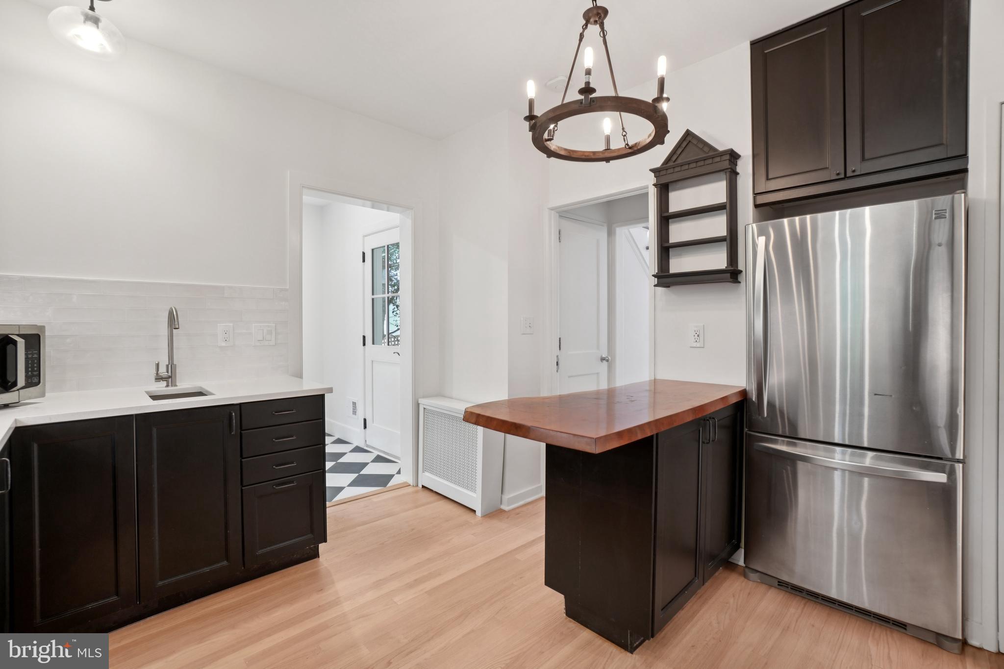 CHEVY CHASE - Residential