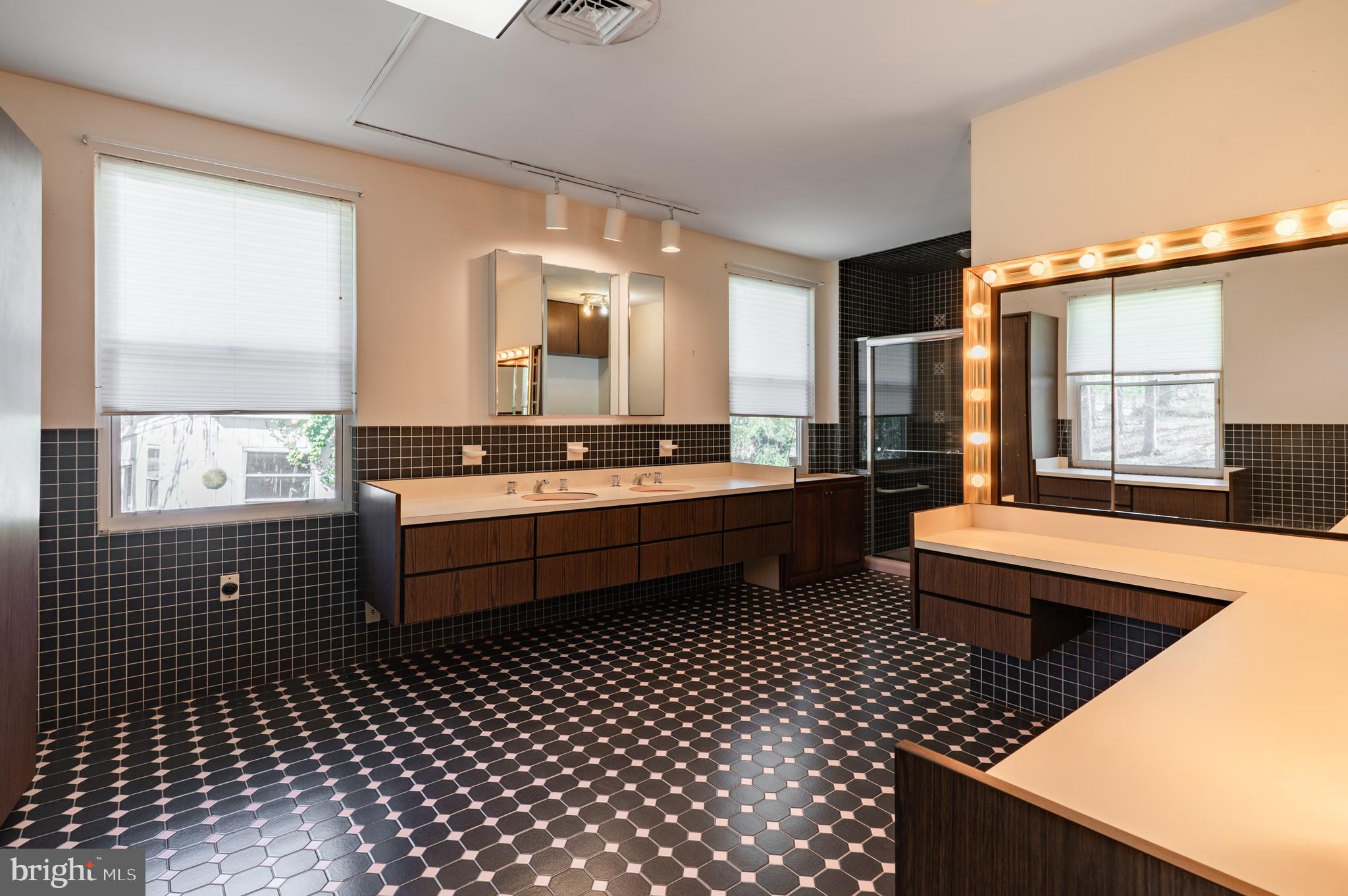 AMBLER - Residential