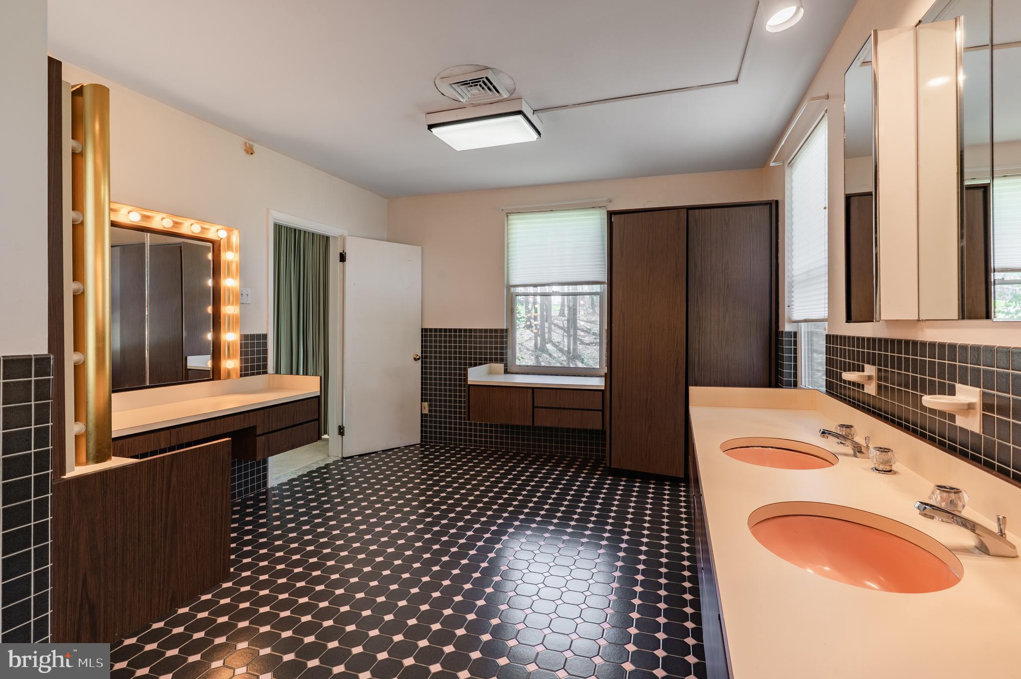 AMBLER - Residential