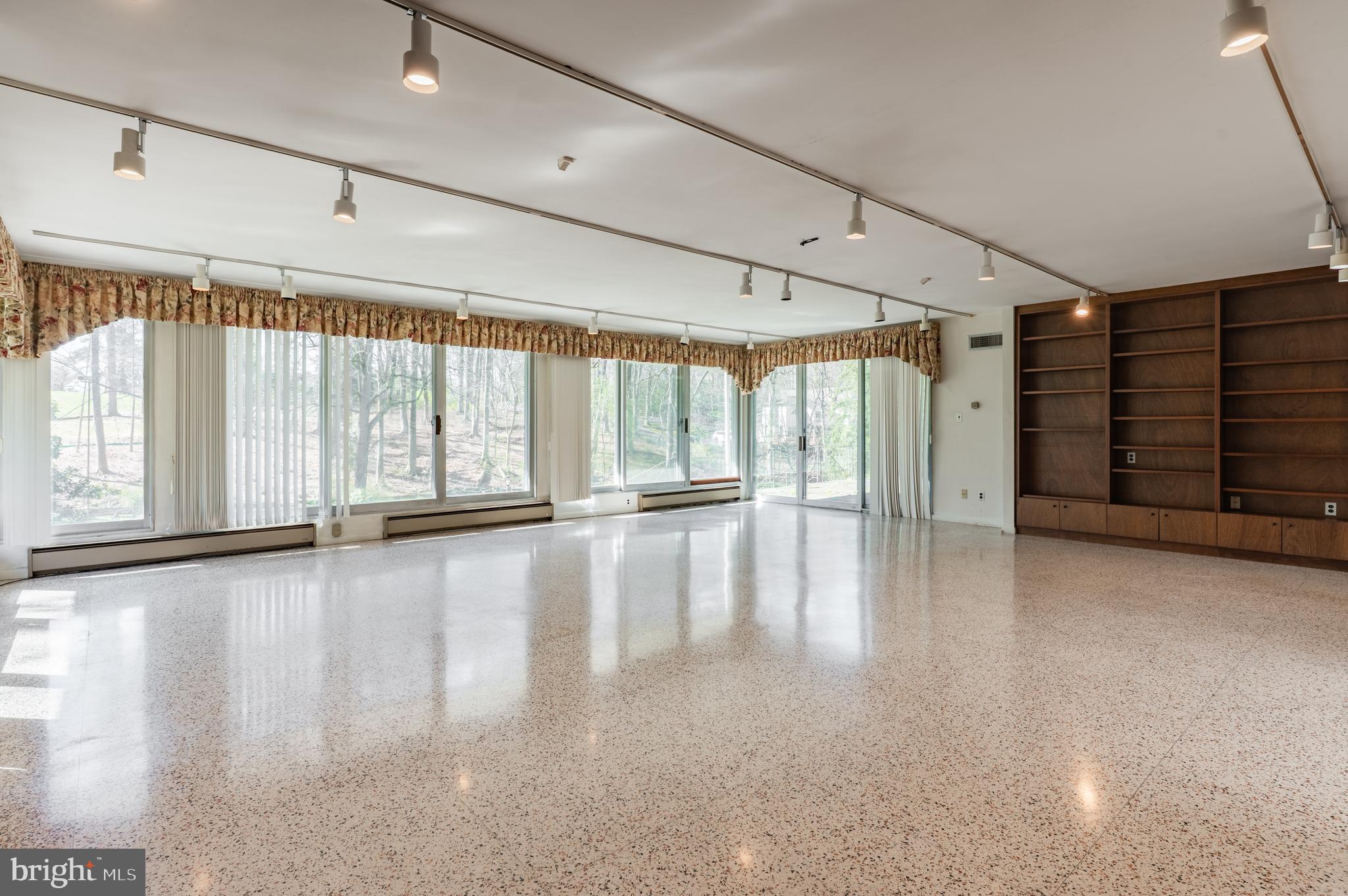 AMBLER - Residential