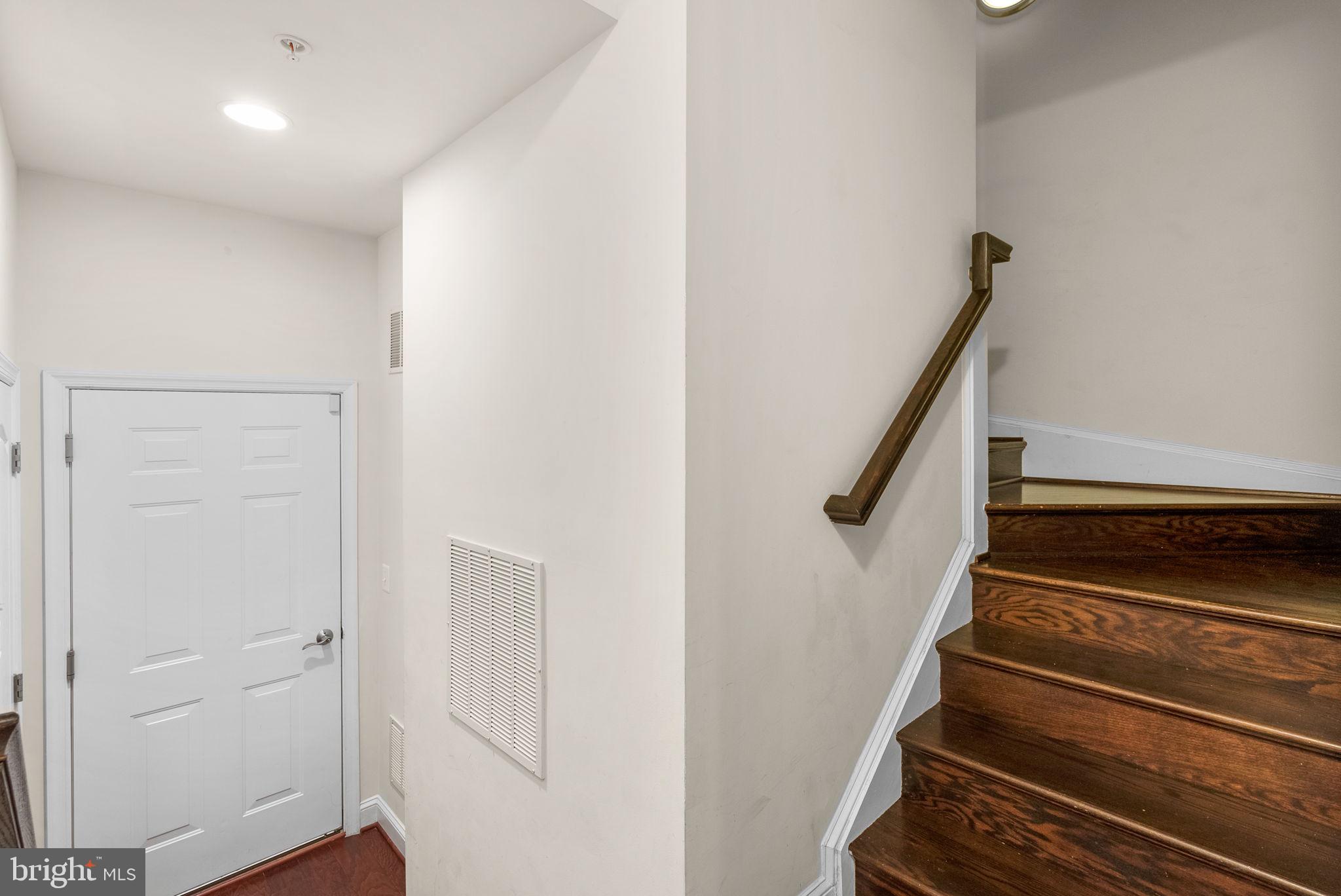 11212 CHASE STREET 1
