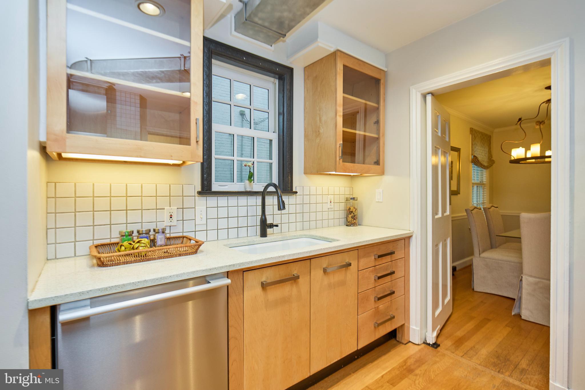 COUNTRY CLUB GROVE - Residential