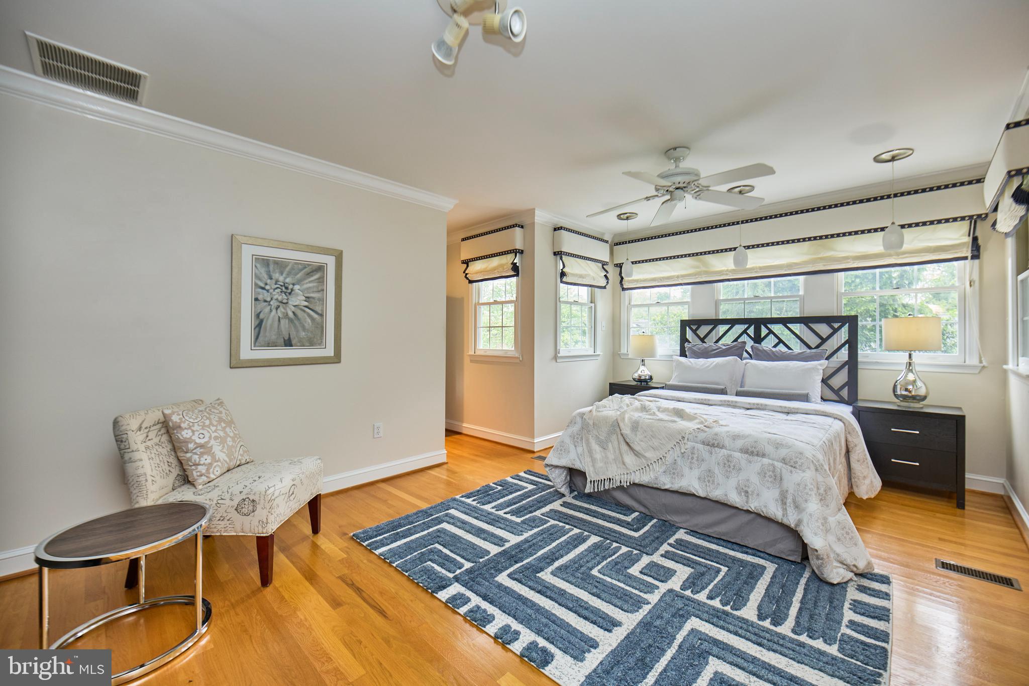 COUNTRY CLUB GROVE - Residential