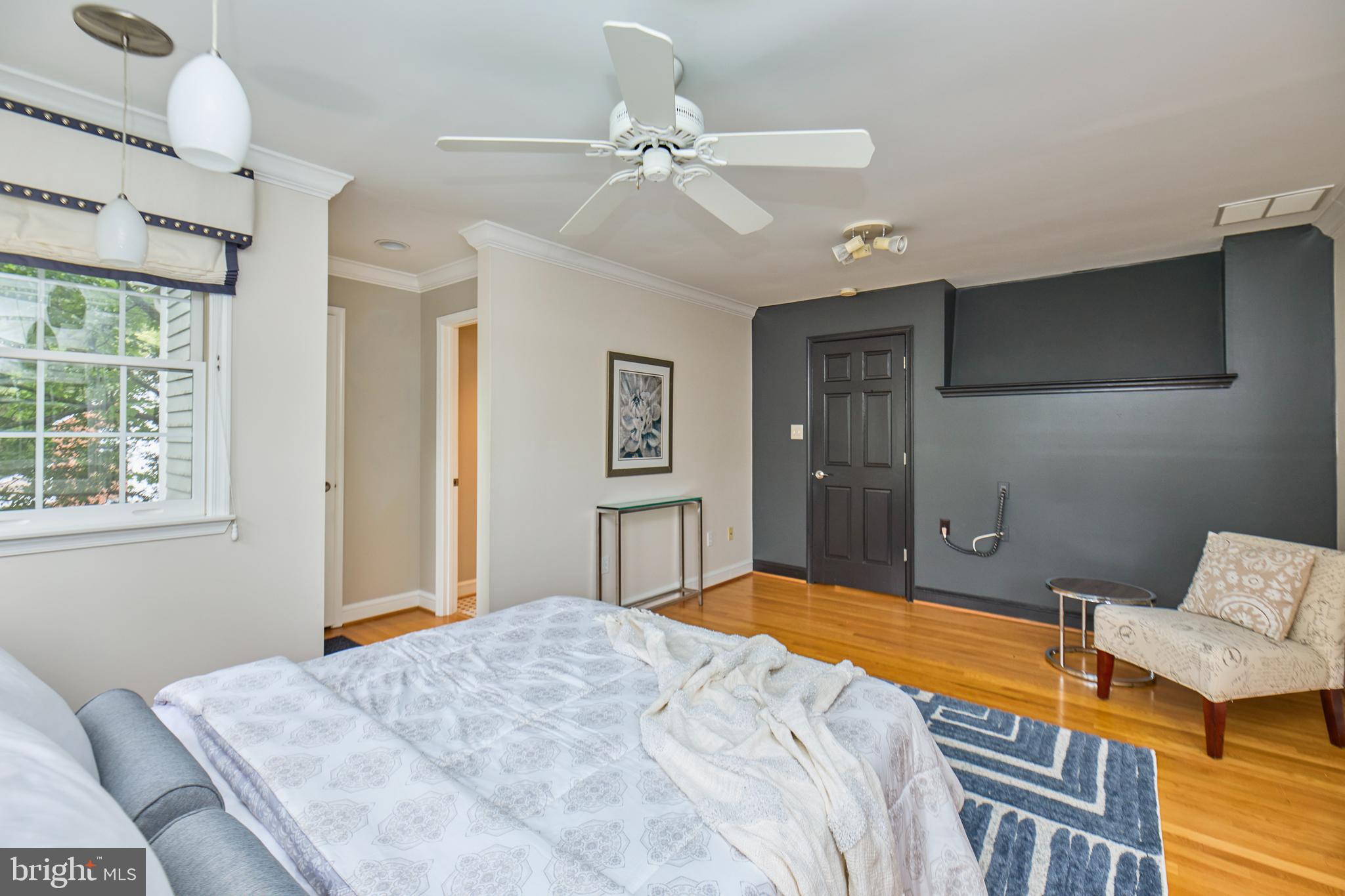 COUNTRY CLUB GROVE - Residential