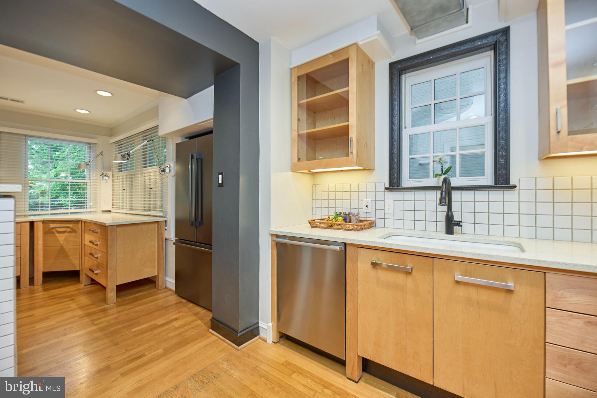 COUNTRY CLUB GROVE - Residential