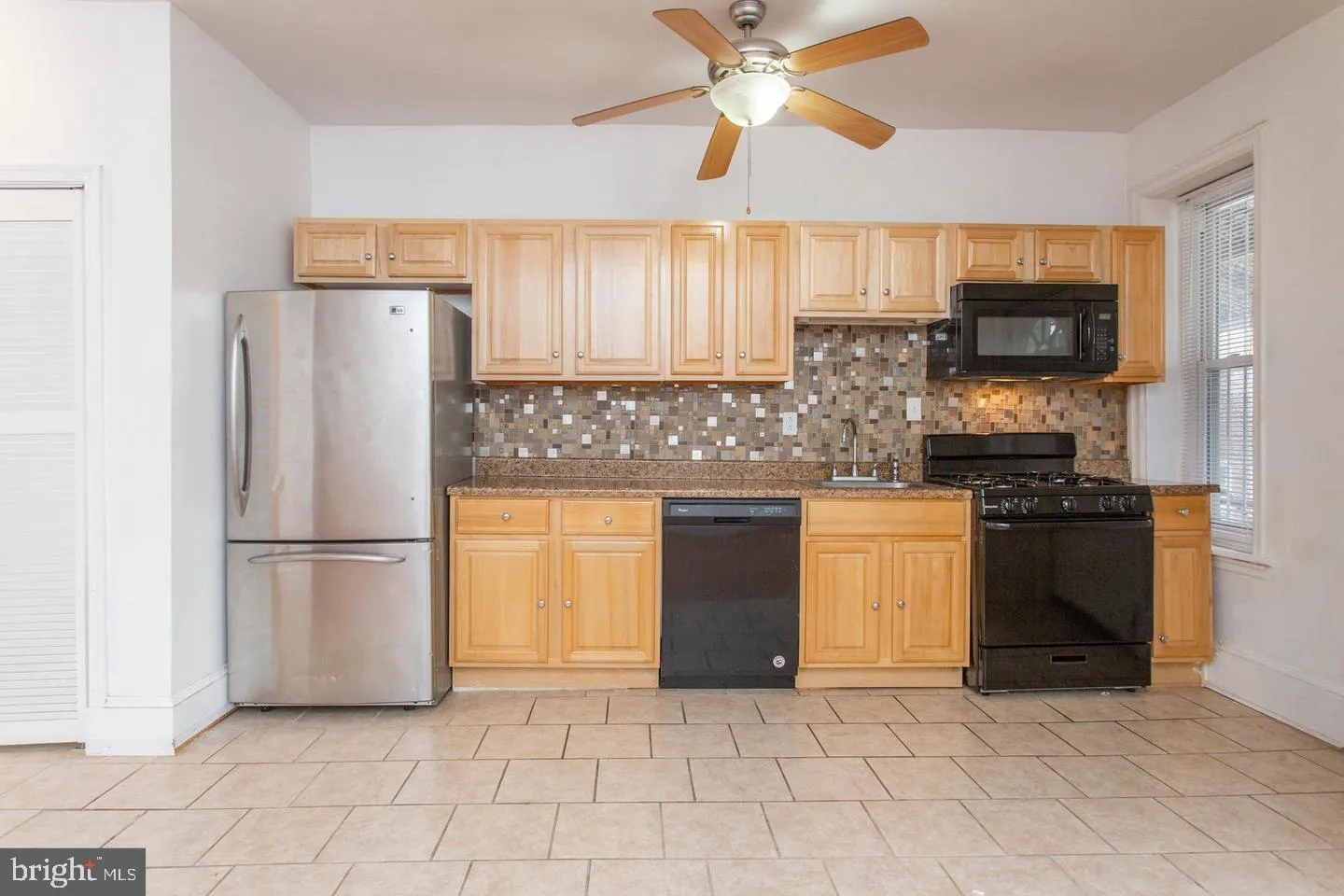 Philadelphia, Pennsylvania 19139, United States, 3 Bedrooms Bedrooms, ,2 BathroomsBathrooms,Residential,Active,94421