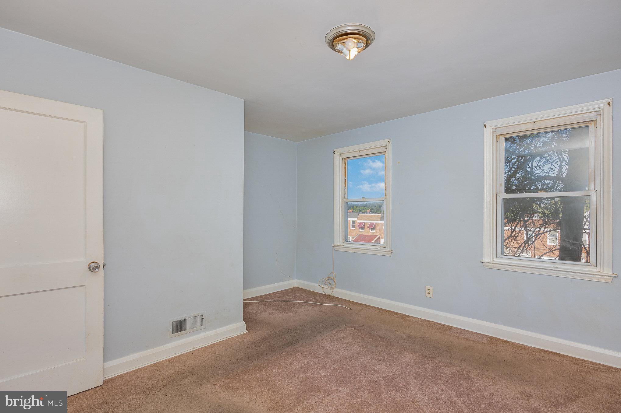 BELAIR-EDISON - Residential