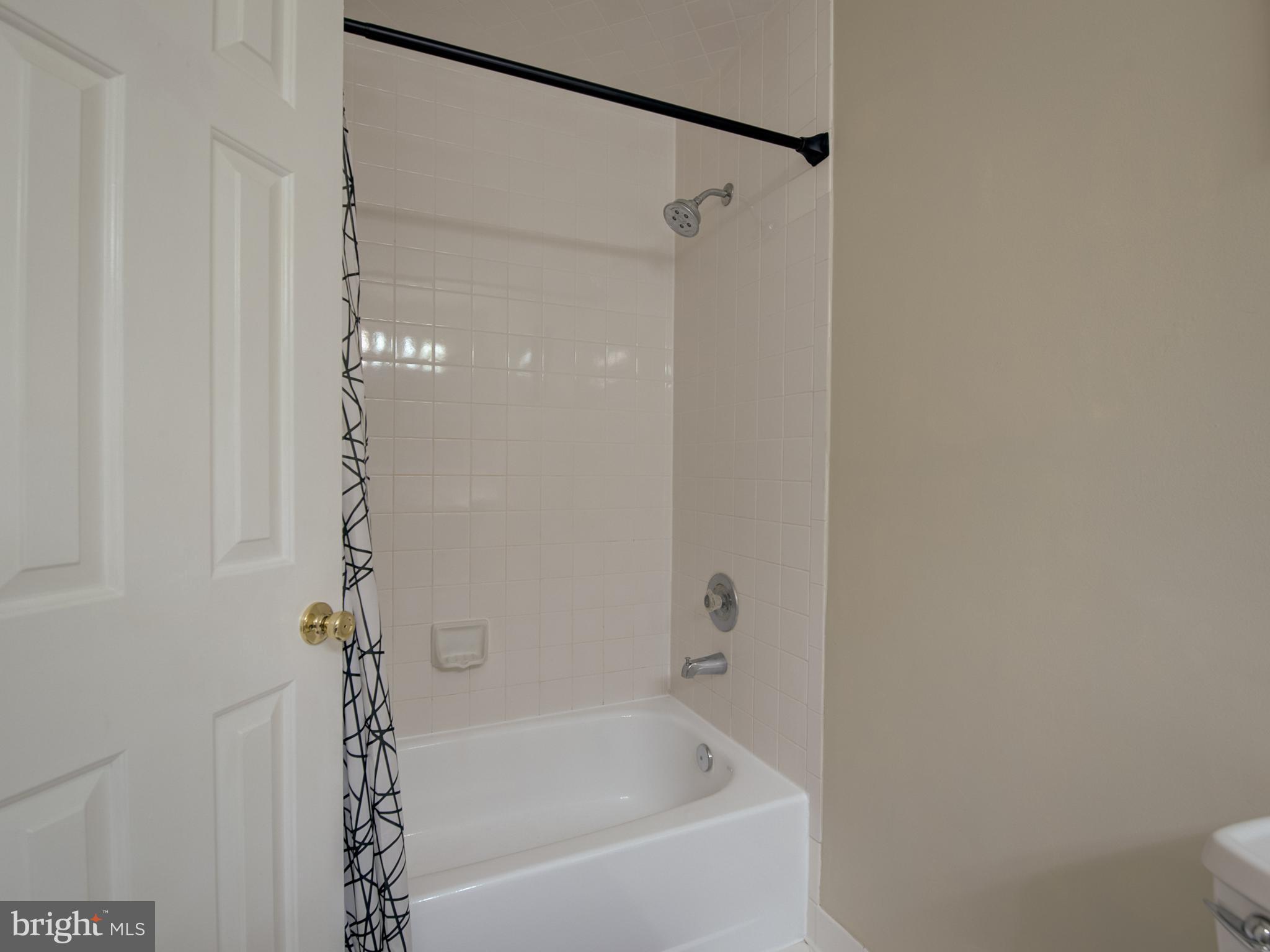 AMBERWOODS OF GREAT FALLS - Residential