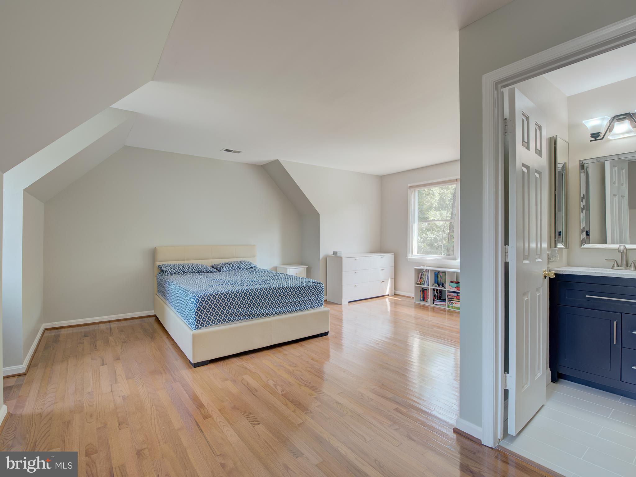 AMBERWOODS OF GREAT FALLS - Residential