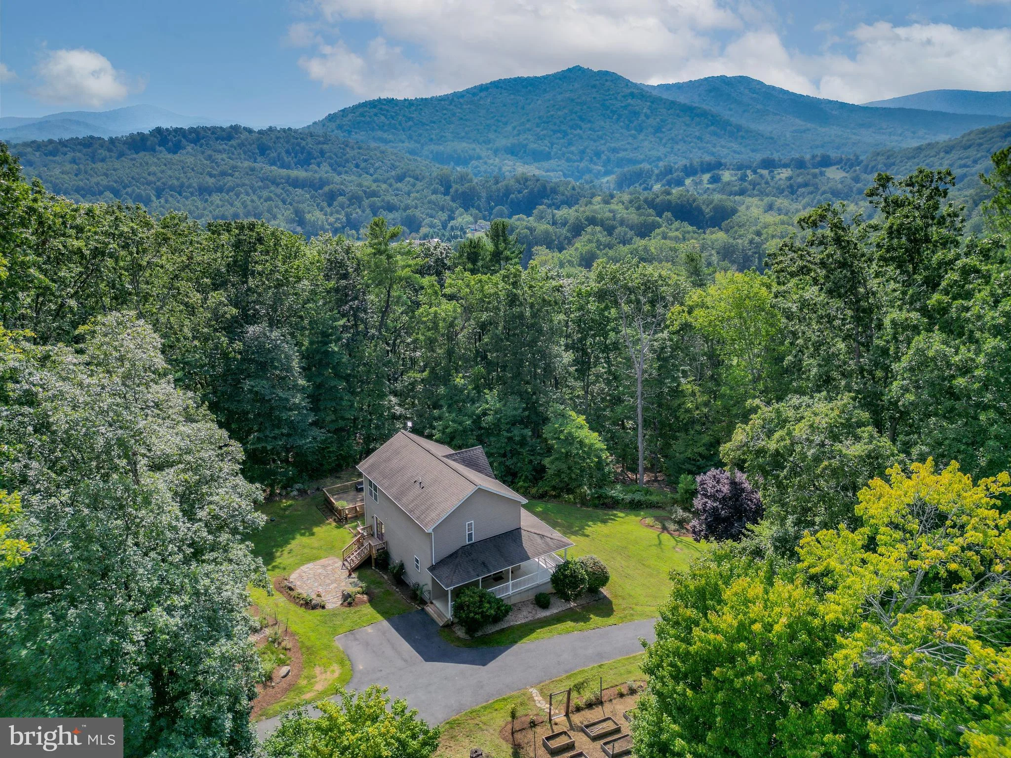 30 Annies Lane, Sperryville, VA, 22740